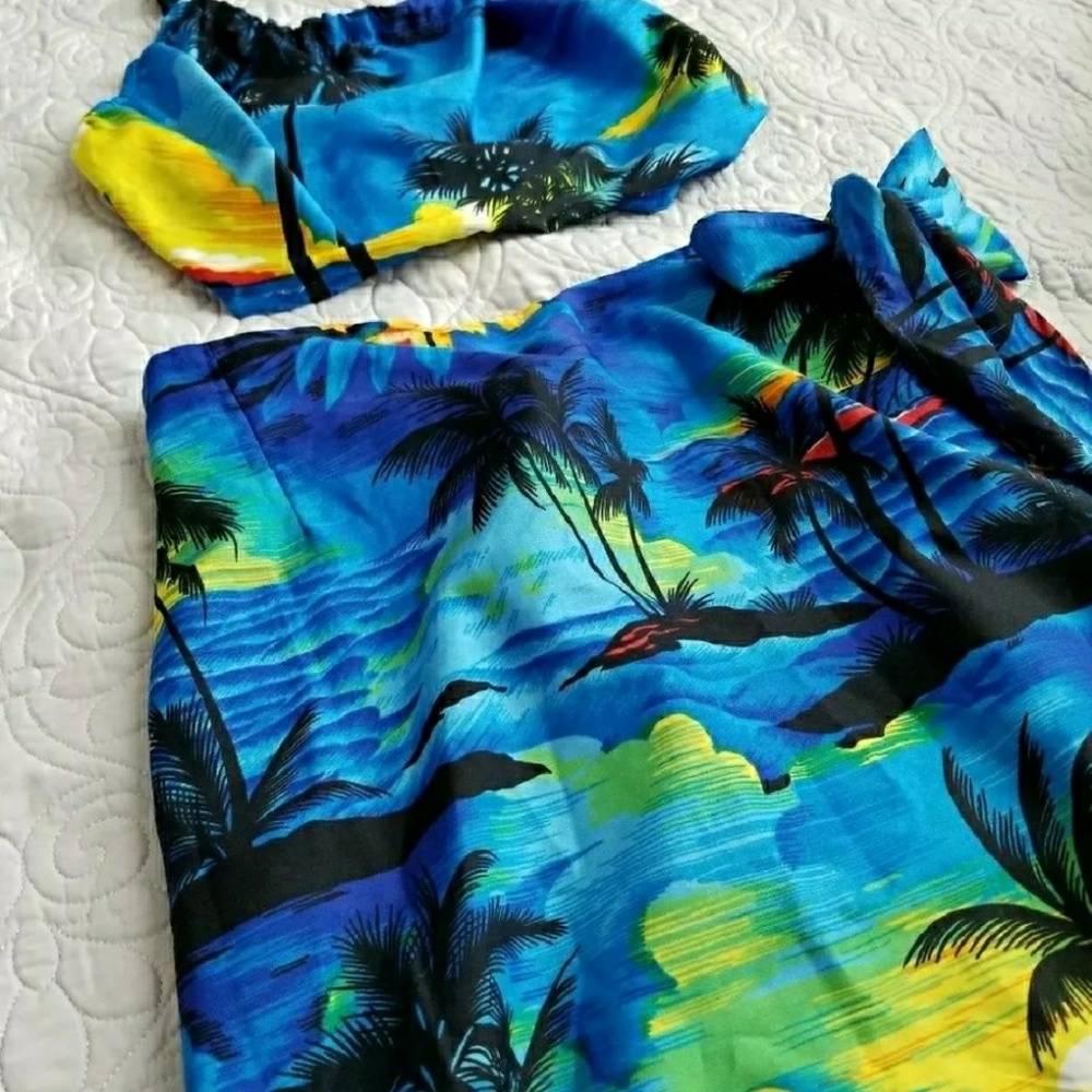 Beachwear set
